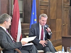 181017_ettinger1.jpg