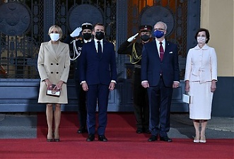 200929_macronLV.jpg