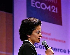 171121_ecom_corr.jpg