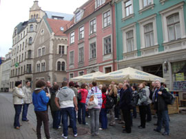 101011_turisti_riga_osen.jpg