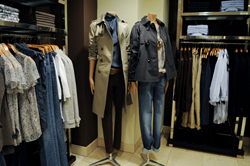 110613_dutti_mass.jpg