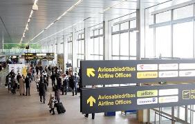 110824_riga_airp_in.jpg