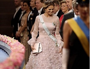 161215_dress1360.jpg