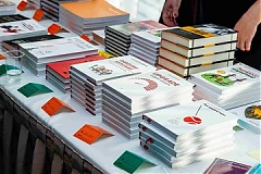 Business Education Plus предлагает комплекты бизнес-книг Business Education Plus предлагает комплекты бизнес-книг