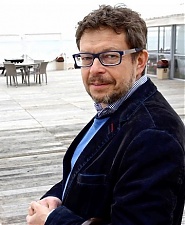 180207_zlotnikov360.jpg