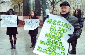120113_milost_prot_viln.JPG