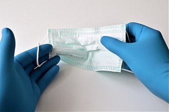 200401_med_mask.jpg