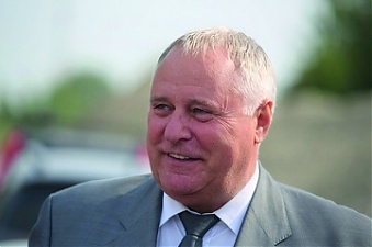 200602_loginov.jpg