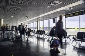200423_airport_riga.jpg