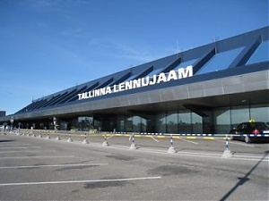 200506_tallinn_airport.jpg