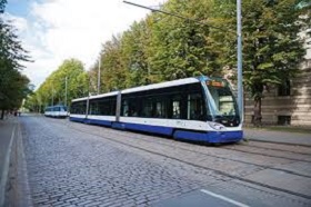 200601_tram.jpg