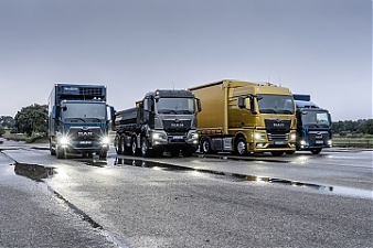 201110_trucks.jpg