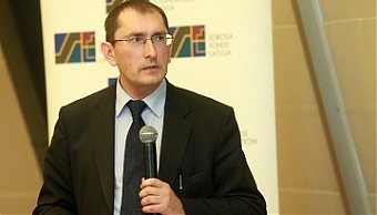 201208_linkaits.jpg