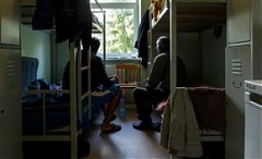 Пособие для беженцев в Латвии снизили до 139 евро в месяц Пособие для беженцев в Латвии снизили до 139 евро в месяц
